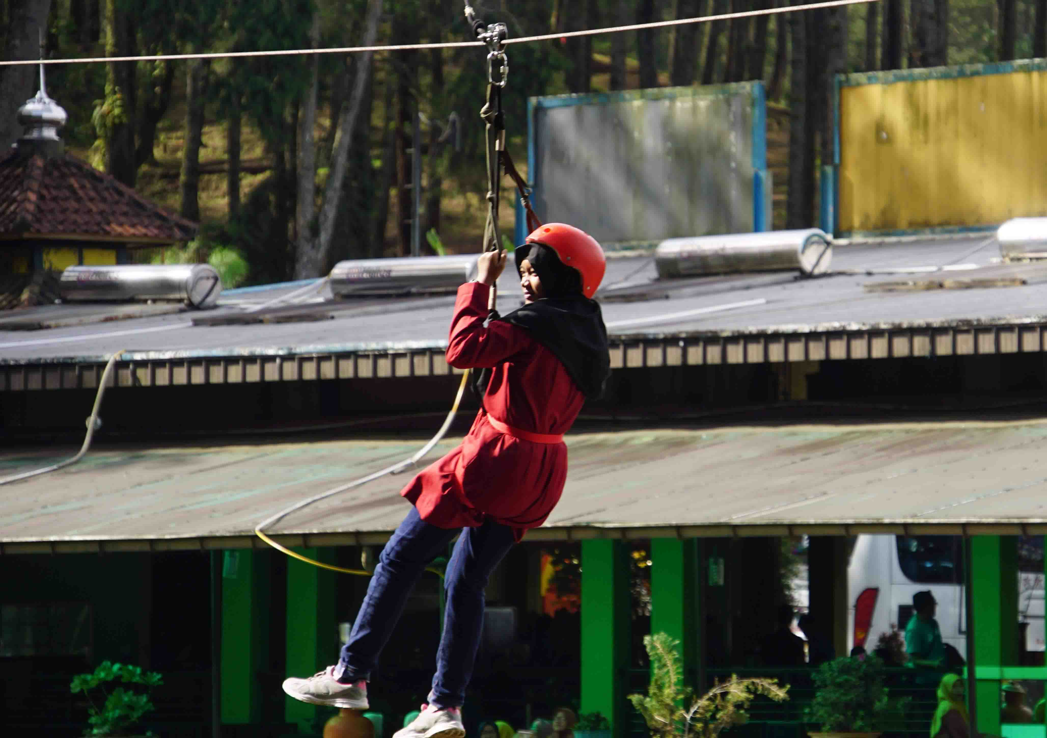 Highrope - Flying Fox - Paket Gathering Outbound Outing Lembang Bandung - Zona Adventure Outbound