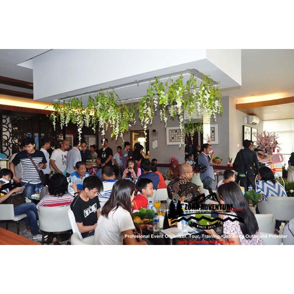 Wisata Outbound Grafika Cikole Lembang Bandung - Customer Gathering